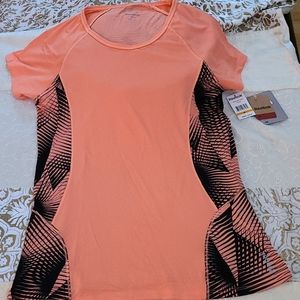 Reebok Sports Tee - Medium